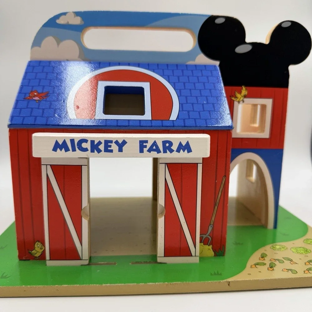 Melissa & Doug Disney Mickey Mouse Clubhouse On The Farm Wooden Barn Playset - Picture 5 of 10